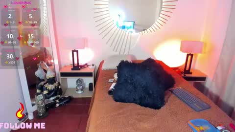 Snapshot of natta_smithh chatting on 02/18/25, 05:31 andrea Instagram..natta smithh online show from 02/18/25, 05:31