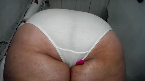 natalia online show from 02/16/26, 12:07