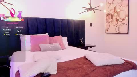 nattashaa online show from 10/15/25, 11:43