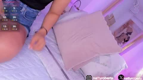 Snapshot of natty_roberts_ chatting on 07/09/26, 11:31 Natty online show from 07/09/26, 11:31
