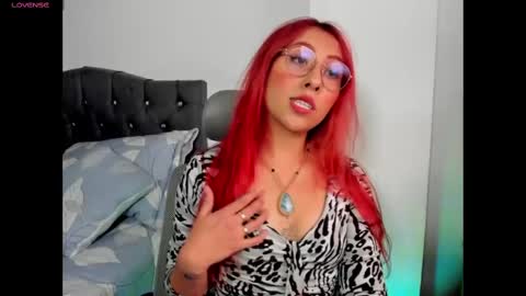 Snapshot of nattysmmith chatting on 02/21/25, 10:04 nattysmmith online show from 02/21/25, 10:04