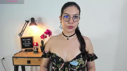 Natty Trainor online show from 02/12/26, 10:05