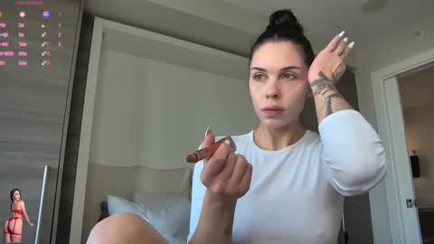 Snapshot of nattywithoutdaddy chatting on 01/15/25, 08:58 NATTY FIERROS online show from 01/15/25, 08:58