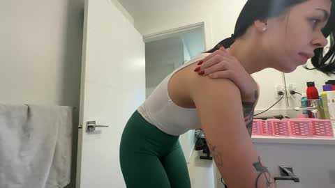 NATTY FIERROS online show from 02/13/26, 07:21