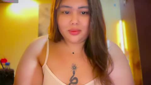 Snapshot of natural_asiangoddes chatting on 07/21/26, 01:19 kia online show from 07/21/26, 01:19