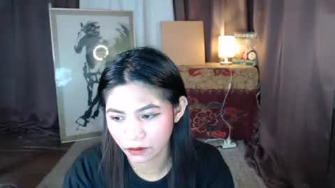 natural_petit69 online show from 12/02/25, 08:08