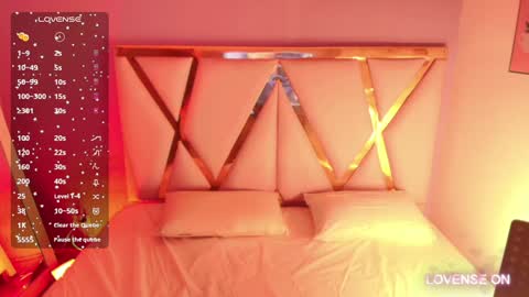 Snapshot of naturall_latina_ chatting on 12/07/24, 07:38 Sofia online show from 12/07/24, 07:38