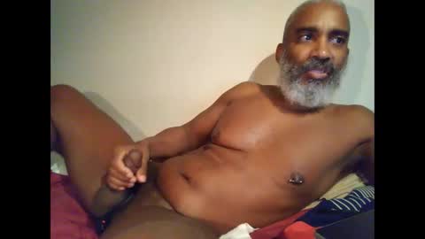 Snapshot of naturandy chatting on 09/27/25, 11:37 Naturandy or online show from 09/27/25, 11:37