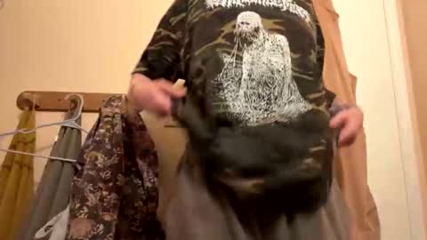 Snapshot of naturebabe666 chatting on 12/21/25, 04:19 naturebabe666 online show from 12/21/25, 04:19