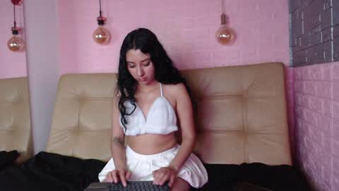 natuxxa online show from 01/08/25, 01:42