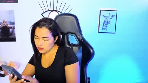 Snapshot of naty_07 chatting on 02/08/25, 06:33 Natalia online show from 02/08/25, 06:33