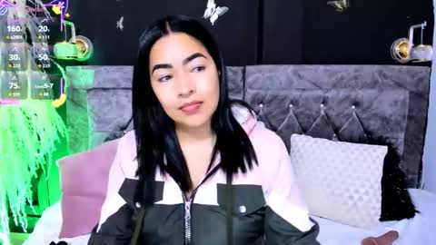 Snapshot of naty_07 chatting on 10/23/25, 11:14 Natalia online show from 10/23/25, 11:14