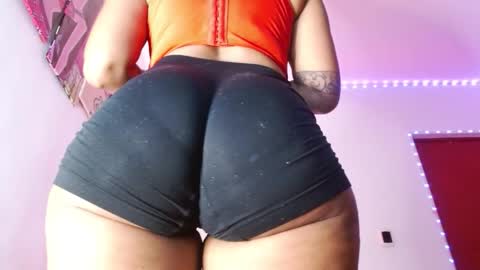 Snapshot of naty_coxx chatting on 02/14/26, 02:41 NATY COXX online show from 02/14/26, 02:41