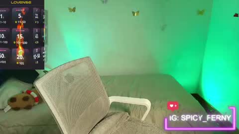 Snapshot of naty_lux19 chatting on 04/18/26, 07:29 Fernanda online show from 04/18/26, 07:29