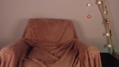 Snapshot of naty_naturalgirl chatting on 01/09/25, 07:50 Nataly online show from 01/09/25, 07:50