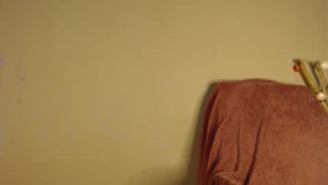 Snapshot of naty_naturalgirl chatting on 02/22/25, 09:26 Nataly online show from 02/22/25, 09:26