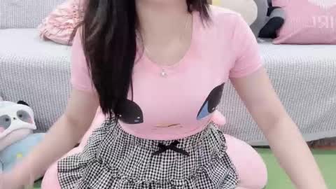 Kiki online show from 10/08/25, 05:16