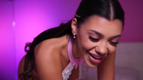 Snapshot of natydesiree chatting on 02/24/25, 10:59 Naty online show from 02/24/25, 10:59