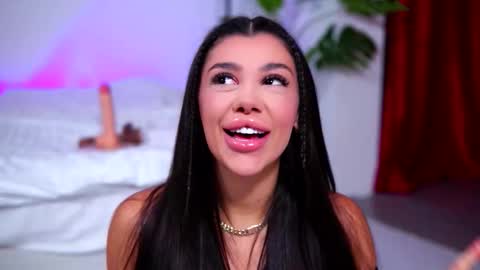 Snapshot of natydesiree chatting on 09/24/25, 07:23 Naty online show from 09/24/25, 07:23