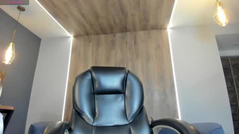 Naty Ferrer online show from 12/24/24, 10:44