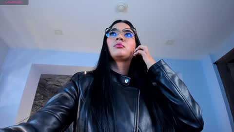 Naty Ferrer online show from 12/29/24, 10:34