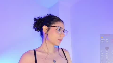 Snapshot of natysaenz1 chatting on 04/01/26, 09:21 Natalia online show from 04/01/26, 09:21