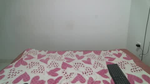      online show from 02/18/25, 02:49