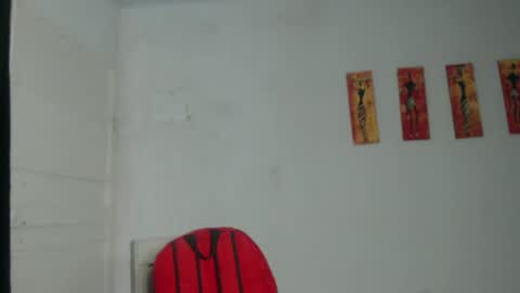 Snapshot of natzumi_mcqueen chatting on 02/09/25, 01:03 Stella Mcqueen online show from 02/09/25, 01:03