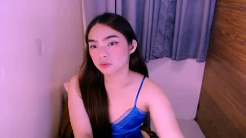 naughtcummer_yllana online show from 04/06/26, 06:25