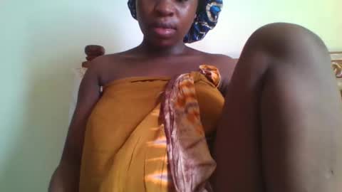 Snapshot of naughtisexy chatting on 04/13/26, 06:41 naughtisexy online show from 04/13/26, 06:41