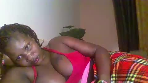 Snapshot of naughty8779 chatting on 10/18/25, 07:03 naughty8779 online show from 10/18/25, 07:03