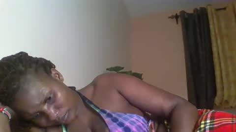 Snapshot of naughty8779 chatting on 10/19/25, 07:25 naughty8779 online show from 10/19/25, 07:25