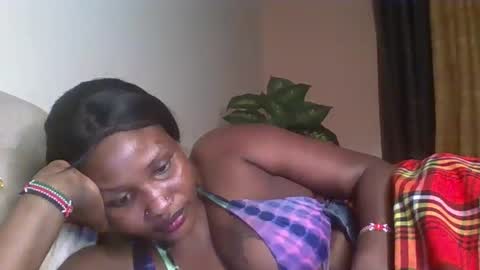 Snapshot of naughty8779 chatting on 10/23/25, 07:34 naughty8779 online show from 10/23/25, 07:34