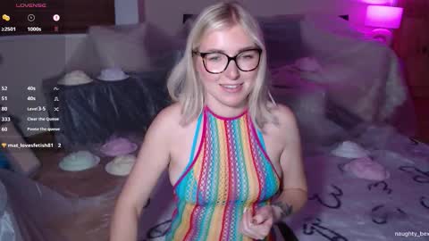 Bex currently on maternity leave online show from 11/04/25, 09:36