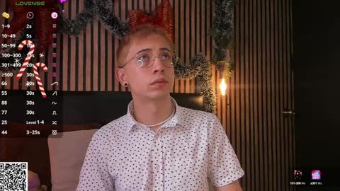 Christopher  Chris online show from 12/03/24, 12:06