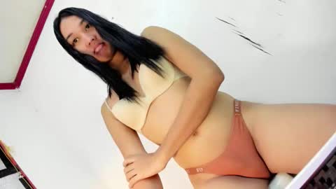 Snapshot of naughty_amaya chatting on 03/13/26, 12:17 Amaya devera online show from 03/13/26, 12:17