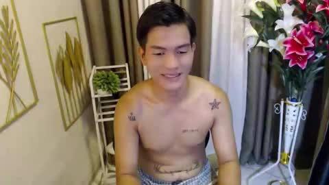 naughty_angelo online show from 04/15/26, 06:09