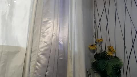 naughty_angelo online show from 06/19/26, 01:21
