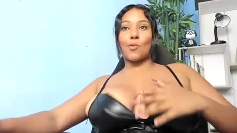 Zoe online show from 02/05/25, 06:02