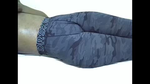 Snapshot of naughty_baddie5 chatting on 03/03/25, 02:15 candy online show from 03/03/25, 02:15