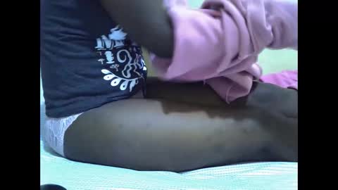 Snapshot of naughty_baddie5 chatting on 10/27/25, 12:09 candy online show from 10/27/25, 12:09