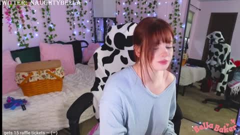 Snapshot of naughty_bella99 chatting on 12/05/24, 07:49 bella online show from 12/05/24, 07:49