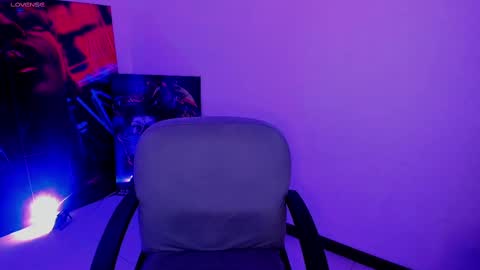 Megan online show from 10/07/25, 03:42