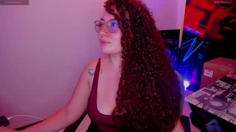 Snapshot of naughty_butt chatting on 03/22/26, 05:00 Megan online show from 03/22/26, 05:00