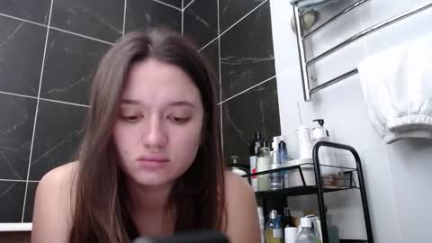 Snapshot of naughty_christie chatting on 11/06/25, 04:02 Chris Carrie online show from 11/06/25, 04:02