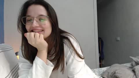 Snapshot of naughty_christie chatting on 12/02/25, 08:37 Chris Carrie online show from 12/02/25, 08:37