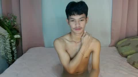 Snapshot of naughty_cy chatting on 06/12/26, 10:30 itzme cyril online show from 06/12/26, 10:30