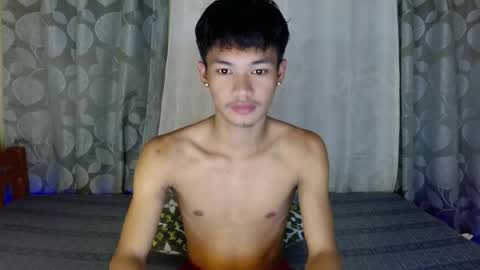 Snapshot of naughty_cy chatting on 07/18/26, 01:43 itzme cyril online show from 07/18/26, 01:43