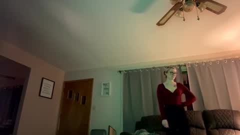 Naughty Dreamer online show from 02/15/26, 05:48