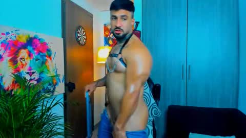 Snapshot of naughty_dominant chatting on 11/15/25, 04:03 Miller online show from 11/15/25, 04:03